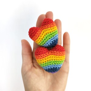 crochet rainbow heart